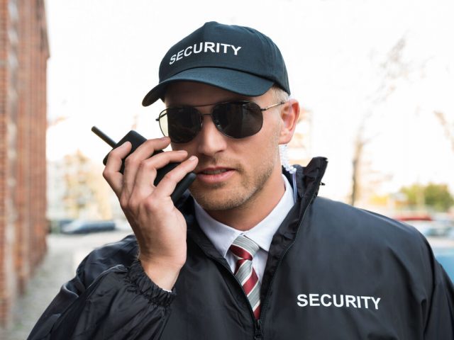 الإتصالات والتقارير الأمنية