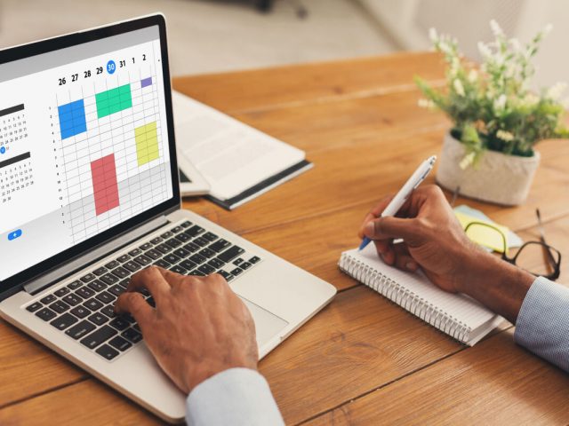 تخطيط الوقت والأولويات وإدارة عمليات الإتصال