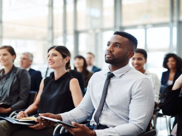 الإدارة المتقدمة للموارد البشرية وربط المسارين التدريبي والوظيفي