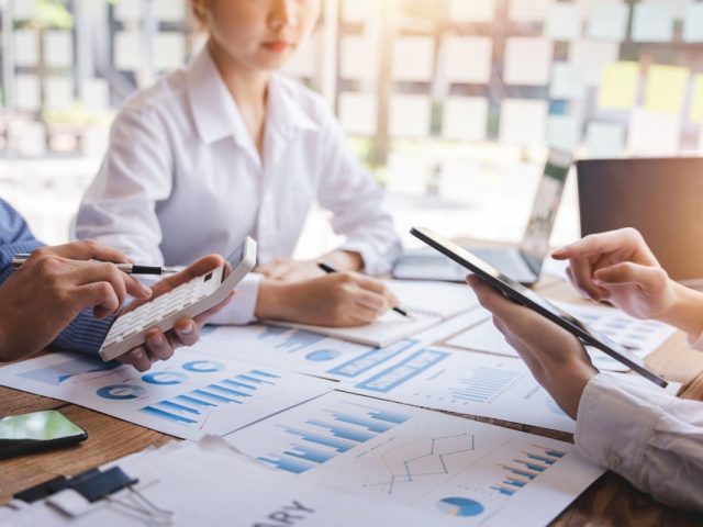 الإتجاهات الحديثة في إعداد الموازنات الموجهة بالأهداف